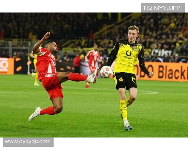 拜仁对阵多特蒙德精彩直播全程回顾与赛后分析